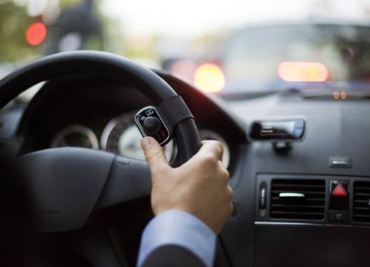 Громкая-связь-в-машине-1