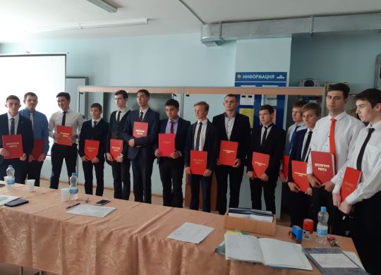 e147f7f8-6b13-4209-90c5-328e2282c5d8