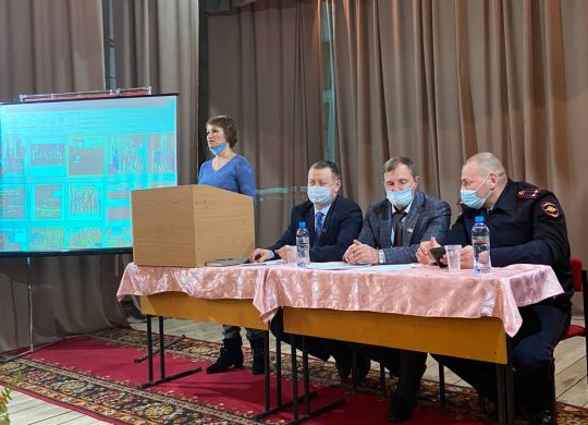 372ACFD6-6278-4573-8BCF-2530376C3F5A