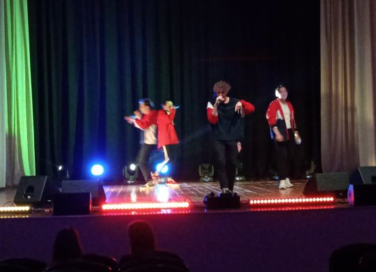 E505F81A-0F44-41E3-954C-F54190097CA1