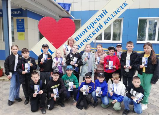 72BFA500-C96E-452C-956C-76BCE3738748